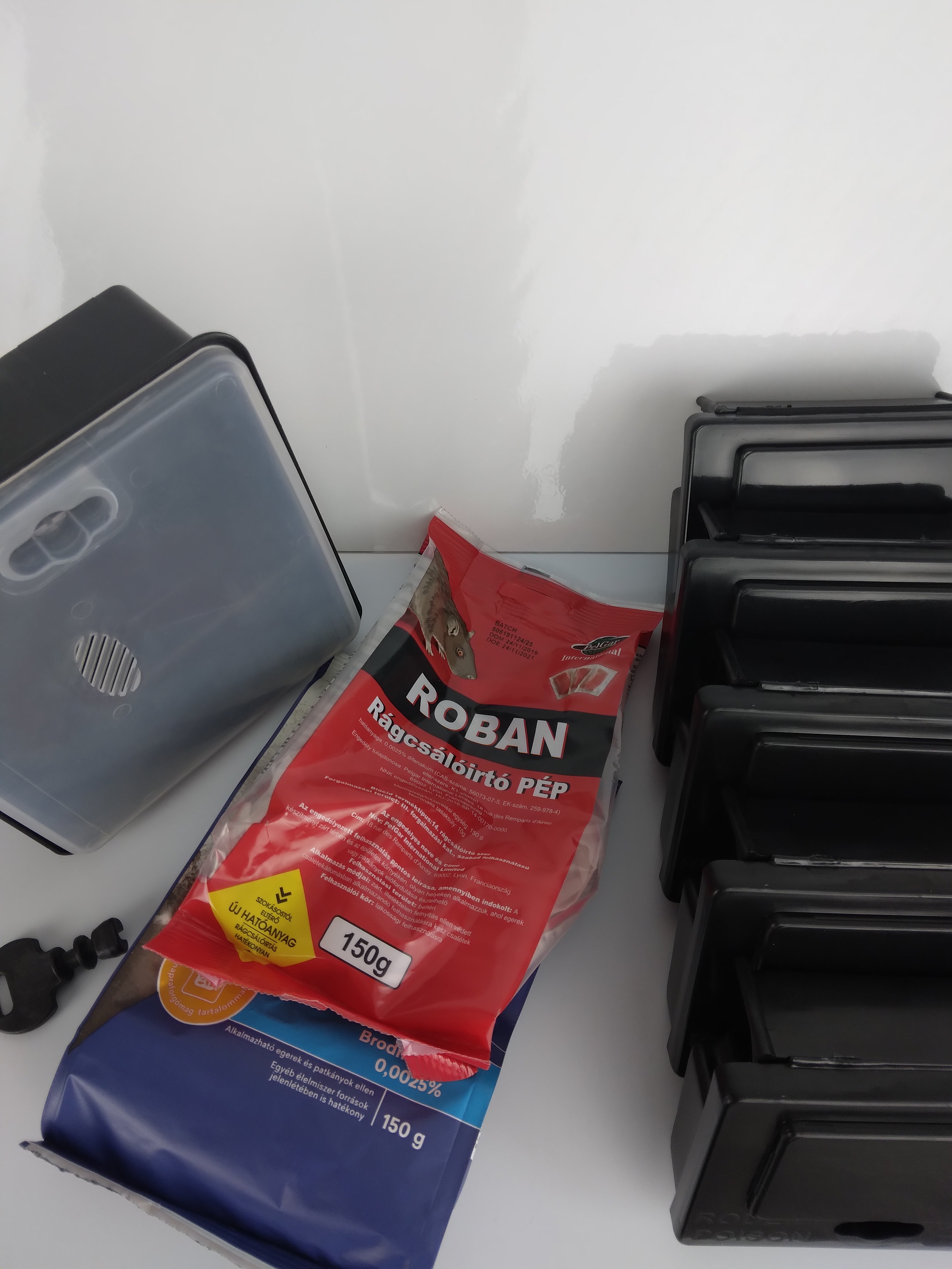 20210810_124630 egérirtó csomag